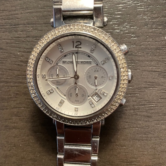 Michael Kors watch - Picture 1 of 3